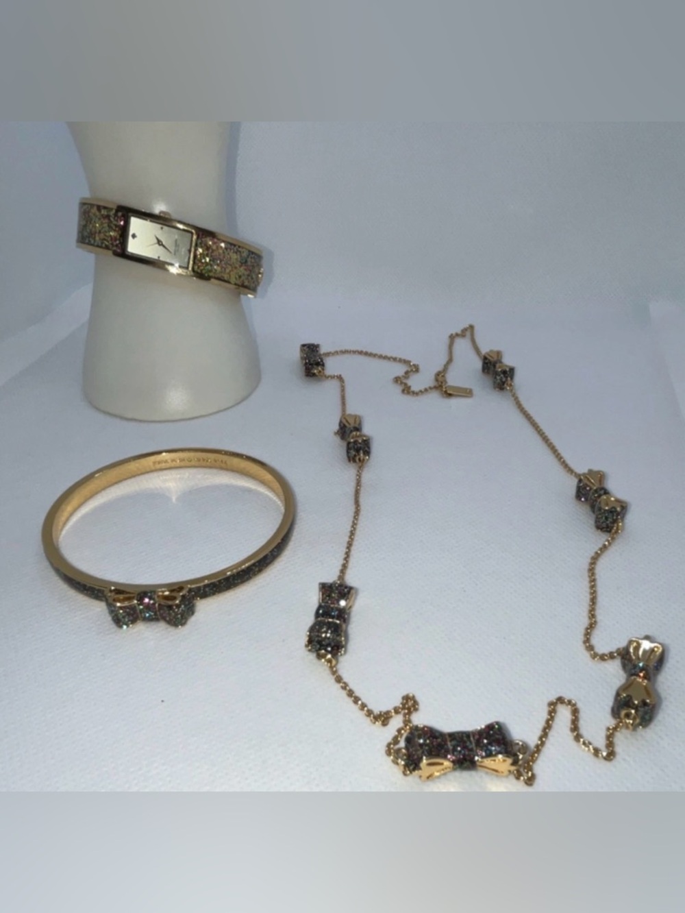 Kate Spade Gold Bow Bangle Bracelet , necklace, watch, & compact mirror - Picture 8 of 11